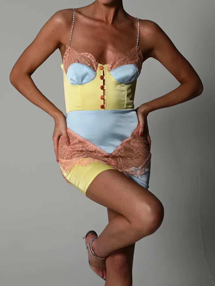 שמלת מיני דגם Yasmine