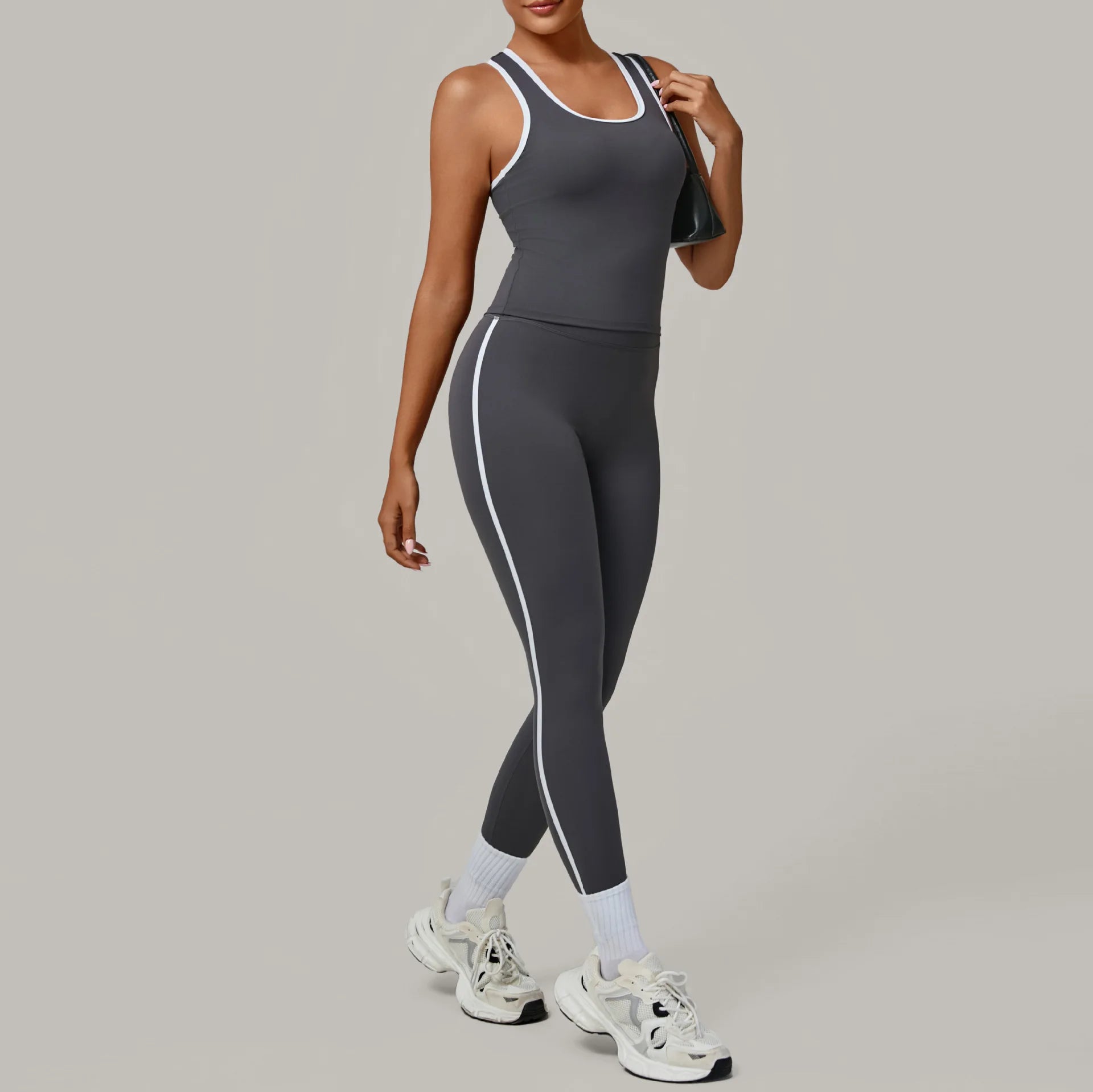 סט אימונים דגם Mylène